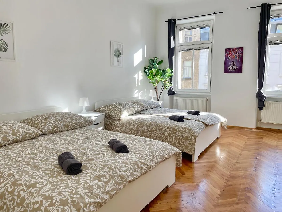 Sunny & Calm 45 M2 Apartment Vienna 0*,  Austria
