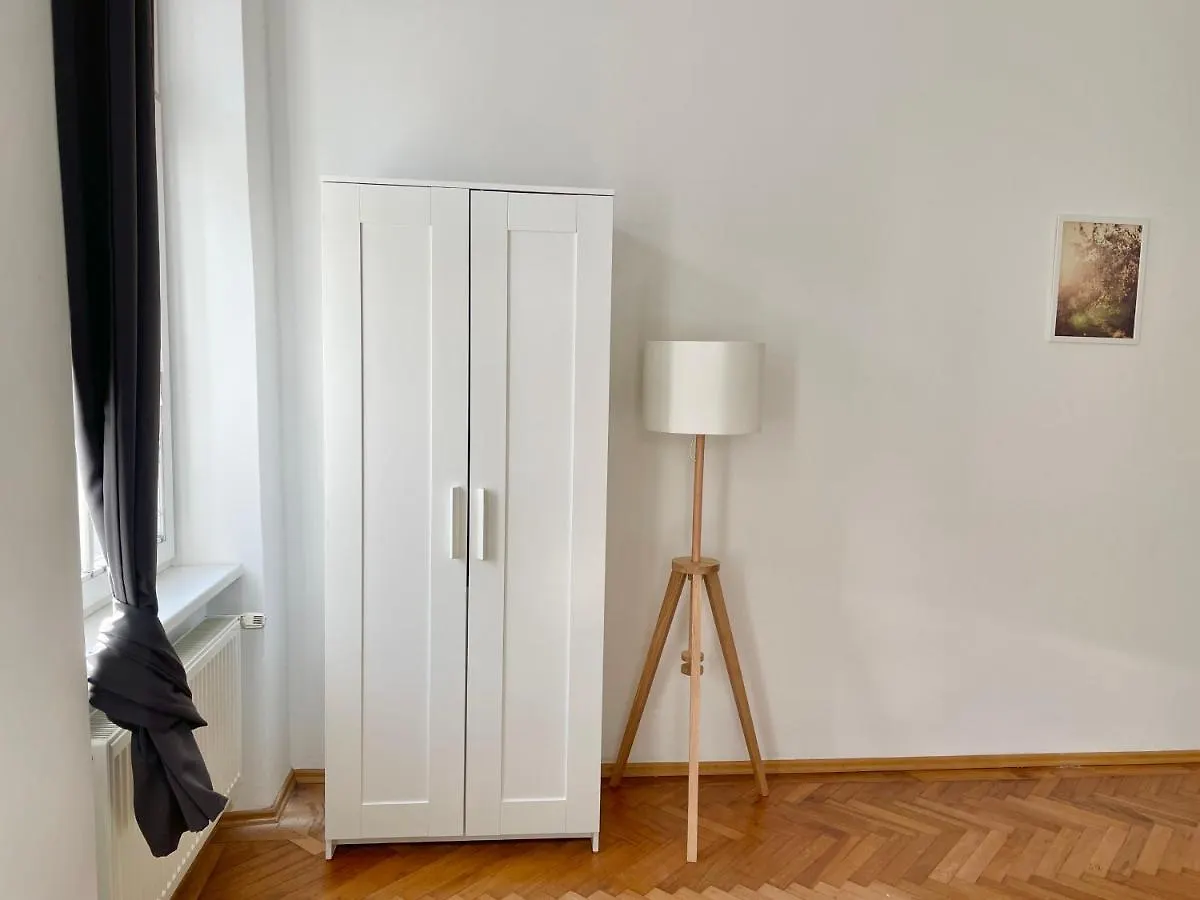 Sunny & Calm 45 M2 Apartment Vienna